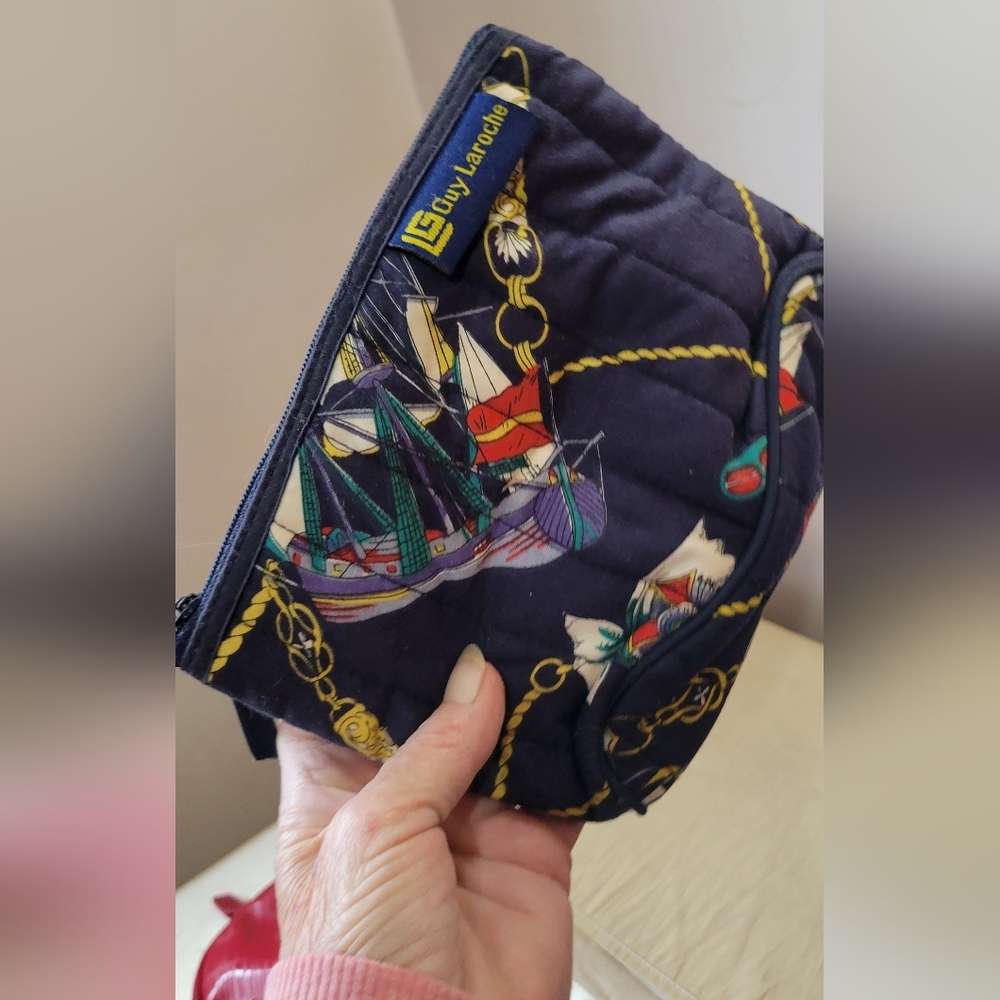 Guy Laroche Navy and Gold Patterned Fabric